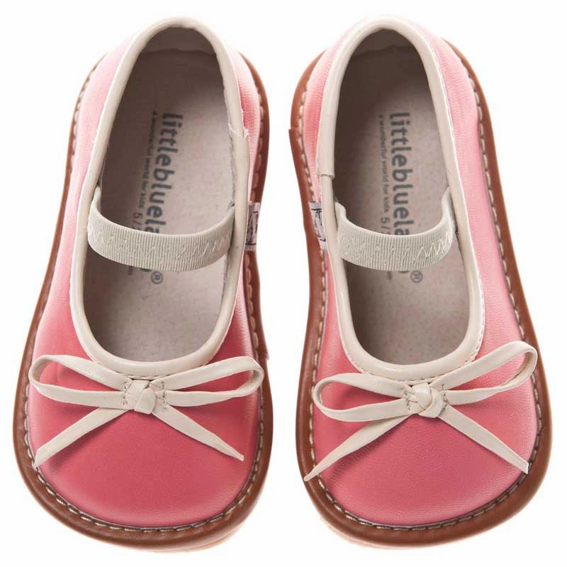 Alyssa Squeaky Shoes In Salmon Wide Toe Walking