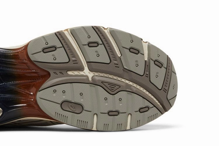 ASICS GT-2160 DIME Arctic Wolf Asics Gel Nimbus 18 Running Shoe Size 9