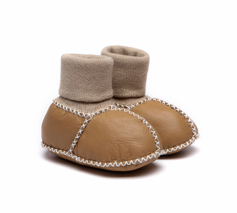 AUSTRALIAN SHEPHERD Baby Erin With Warmer Yume Boots