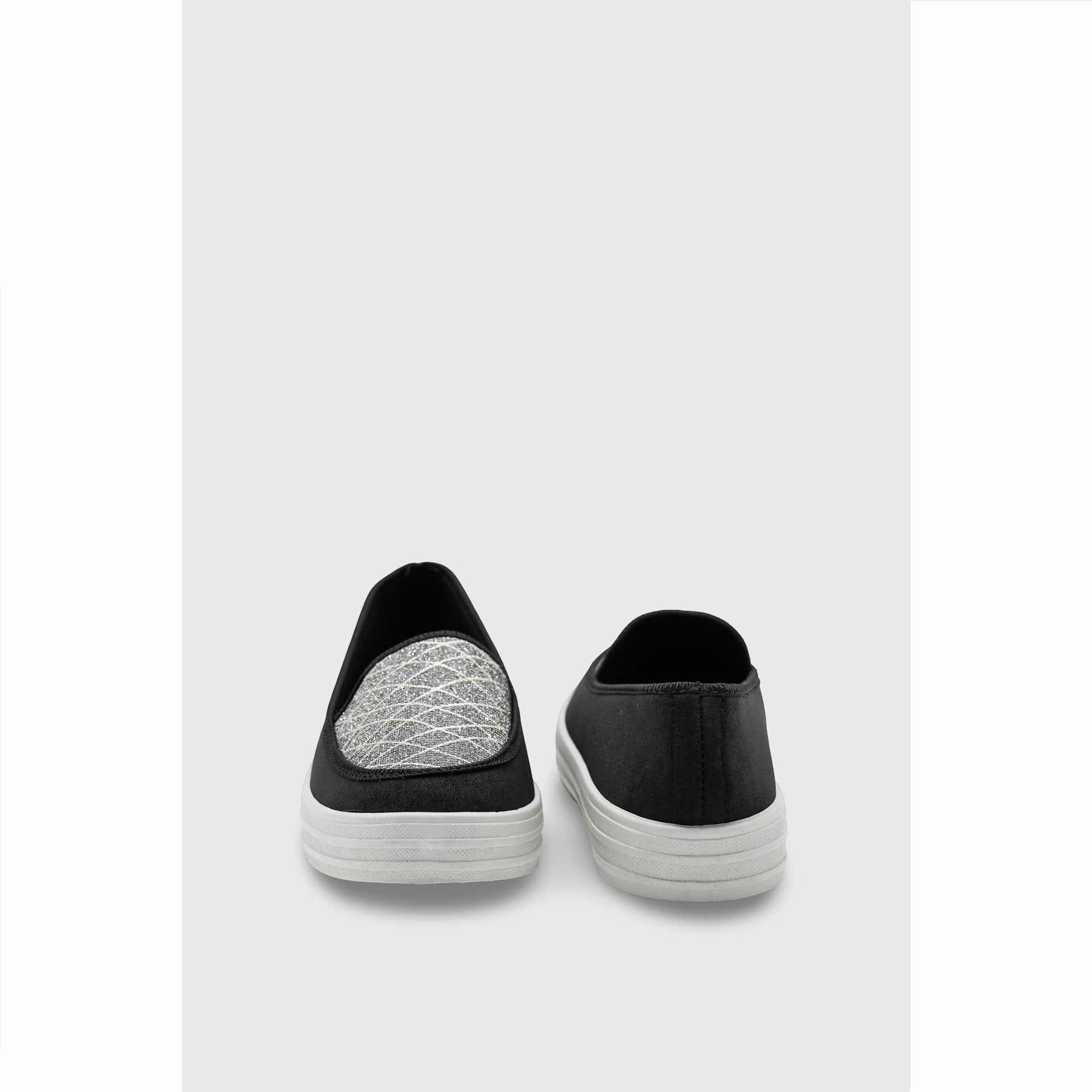 Time Off Slip On Sneakers Black Canvas Slip Ons WN6197