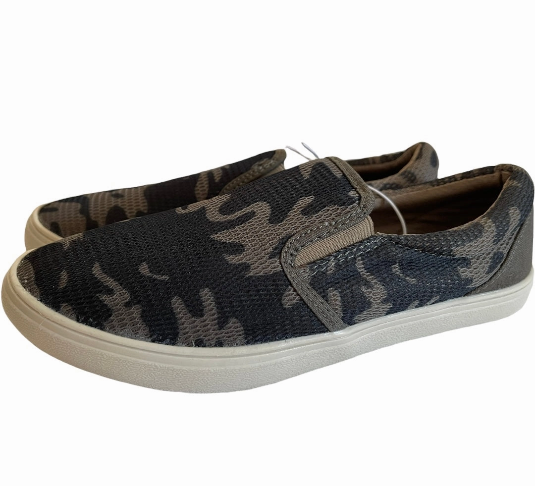 Walmart Slip On Sandals Boy Slip On Sneakers Camouflage Size 4