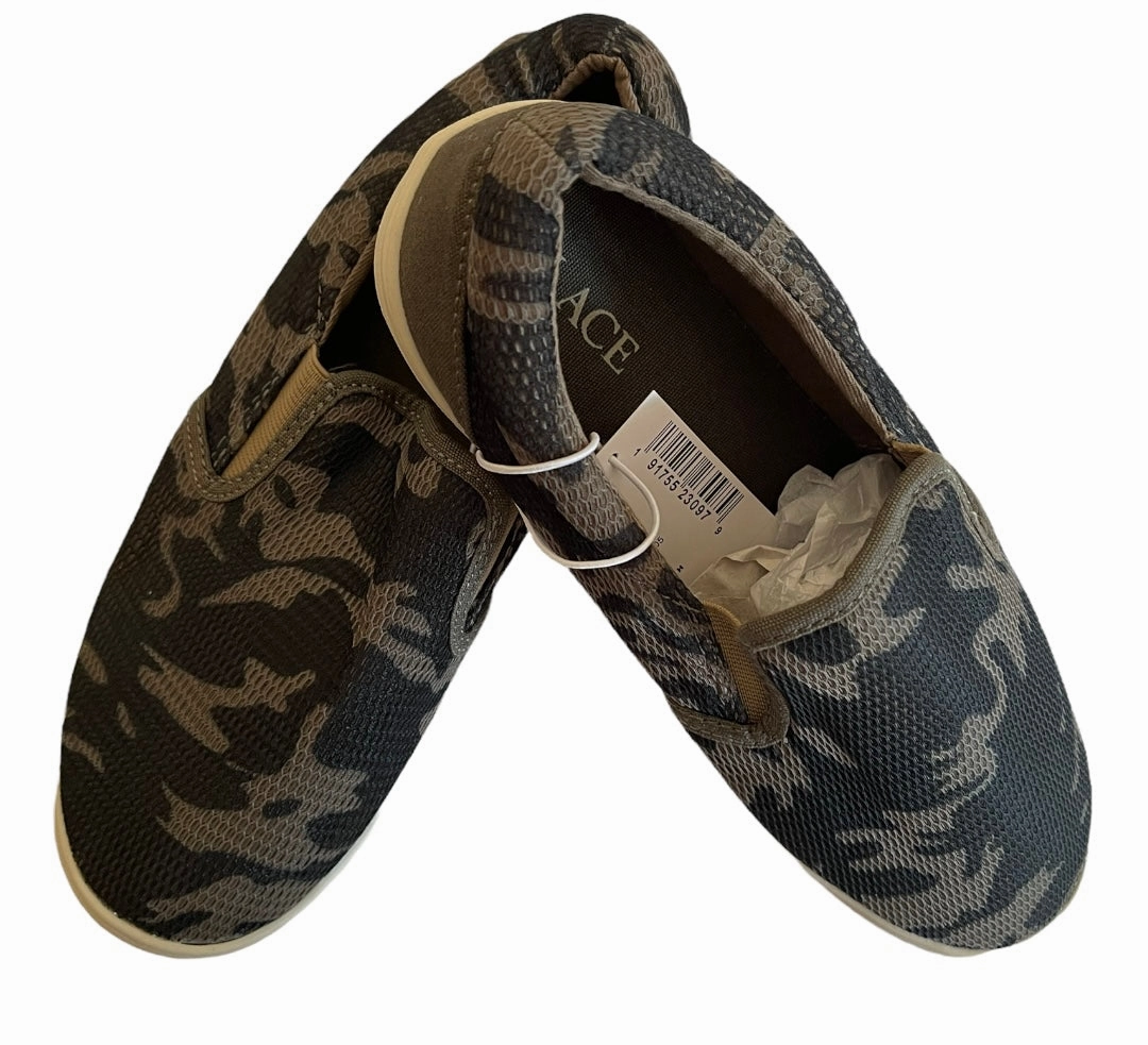 Slip On Sneaker Flats Boy Slip On Sneakers Camouflage Size 4