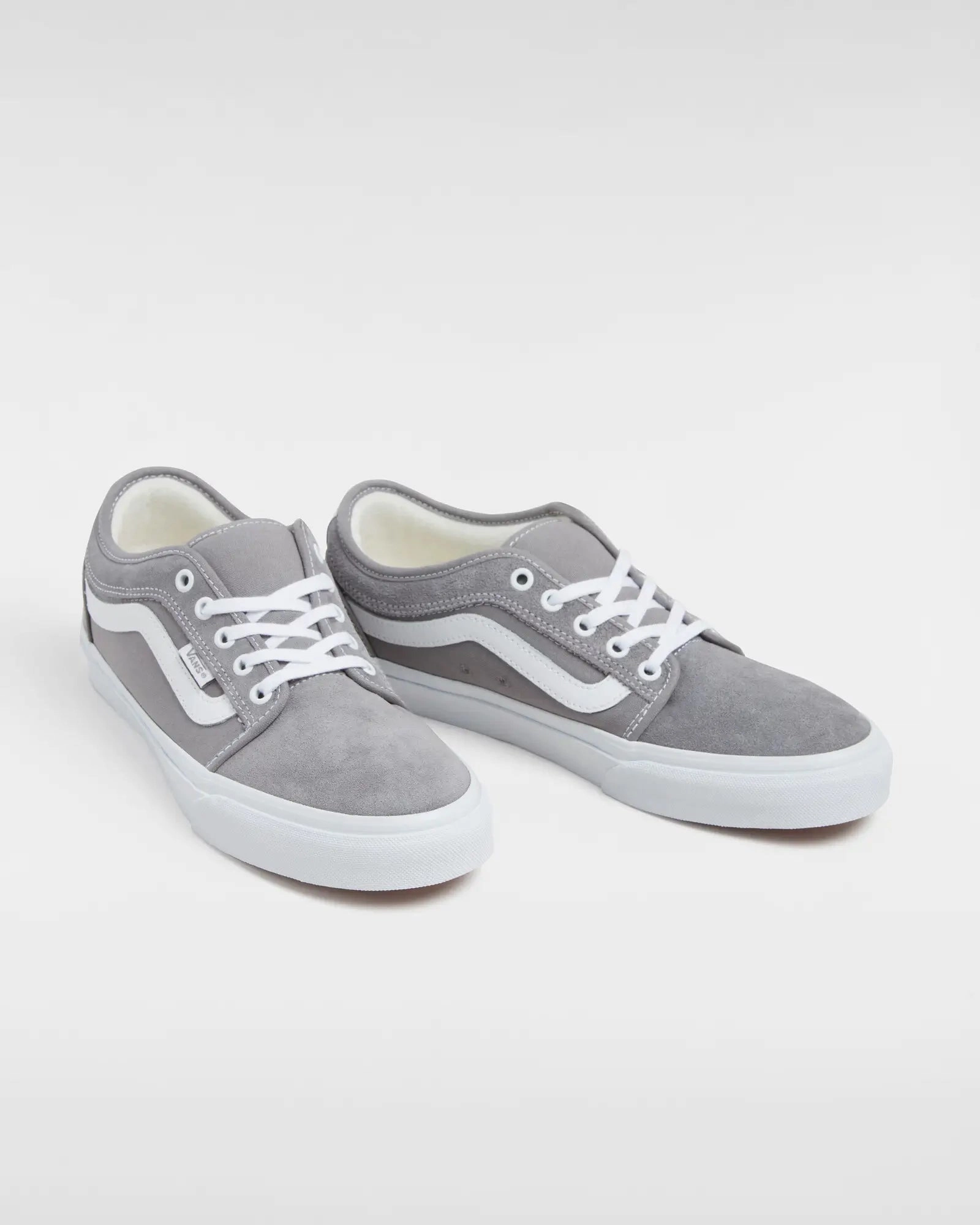 Slides Box Chukka Low Sidestripe Shoes in Light Grey