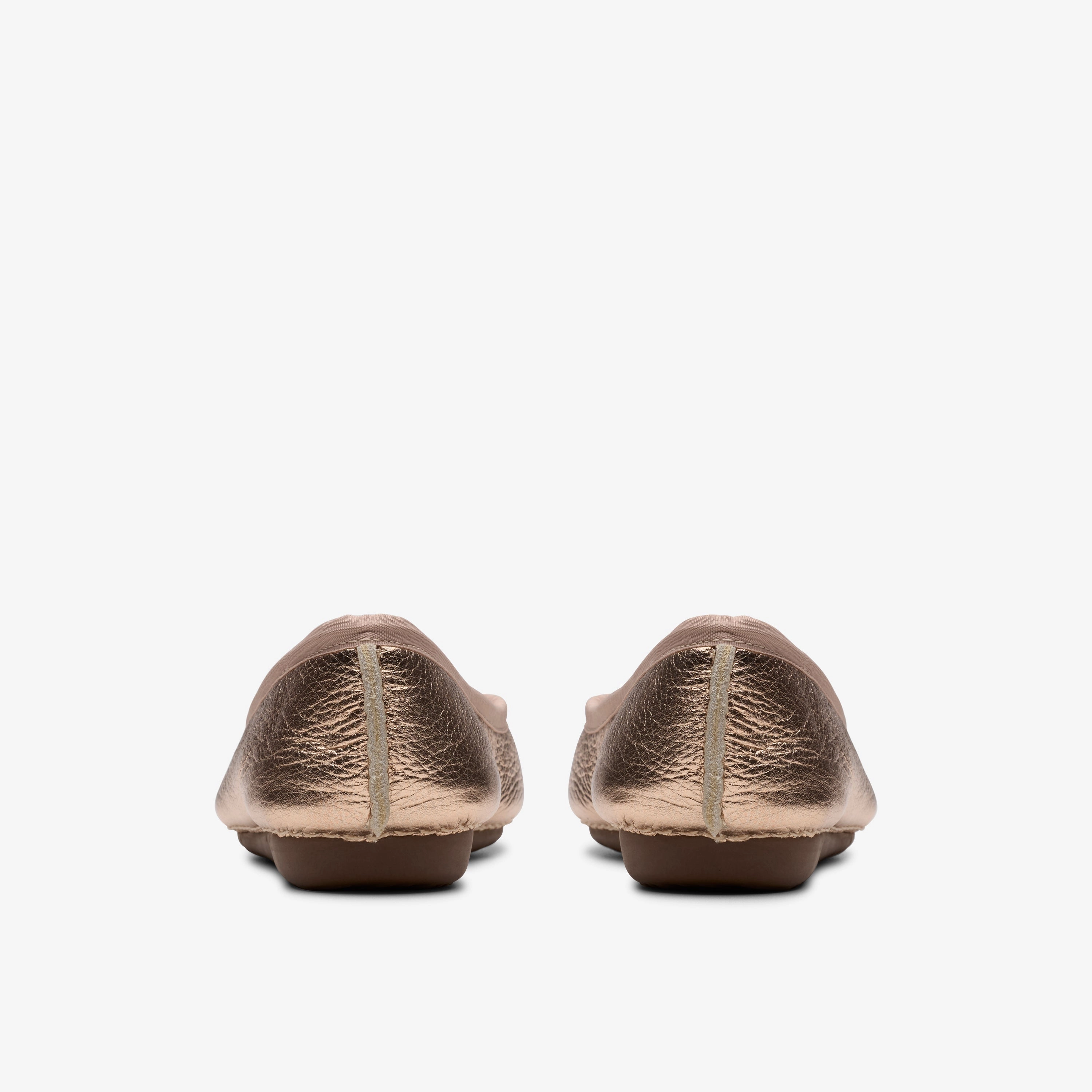 CLARKS | CASUAL SHOES | WOMEN | FRECKLE ICE COPPER METALLIC Tiempo Casual Shoes