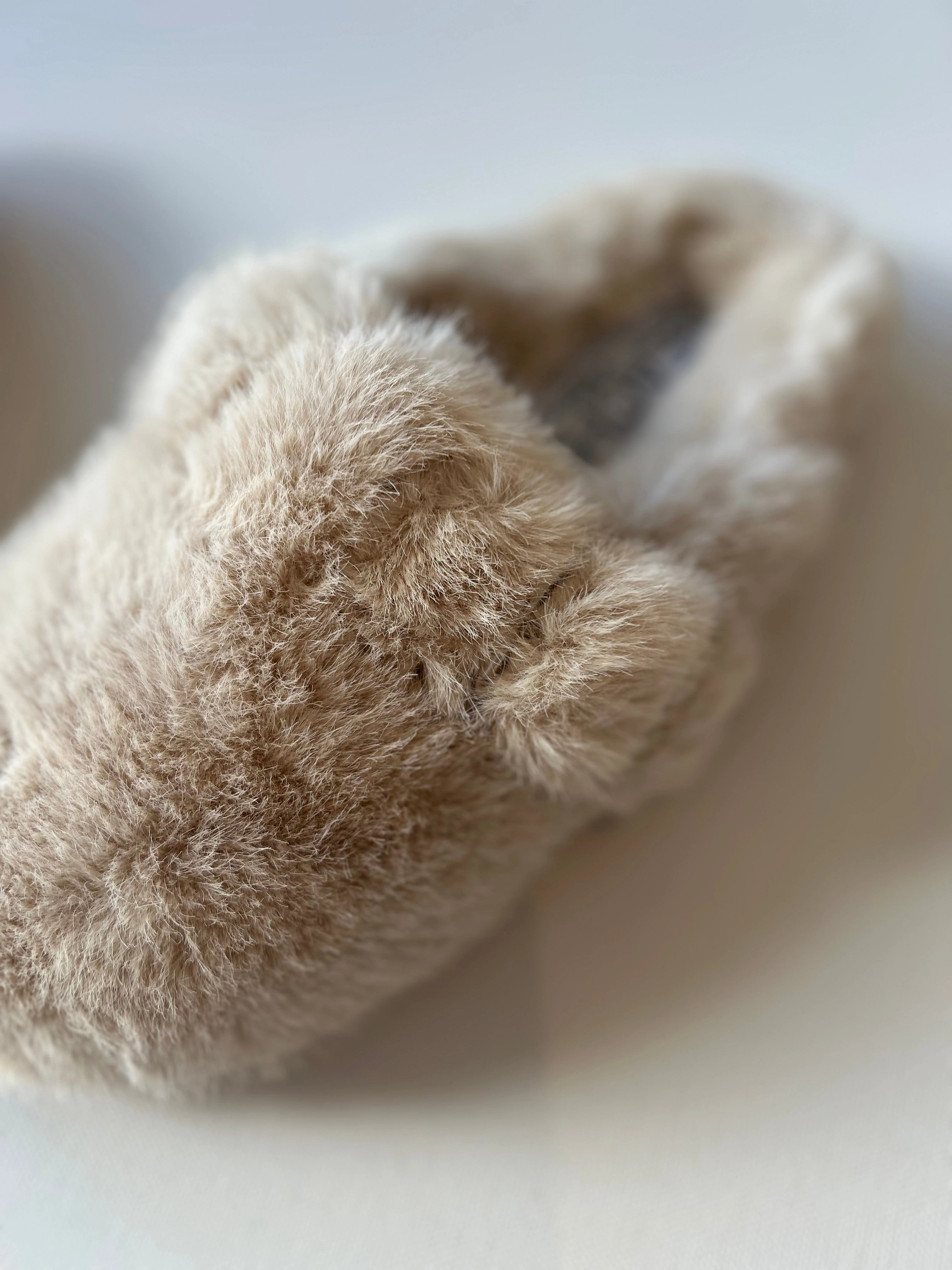 Closed Toe Buckle Slide Portland Slippers