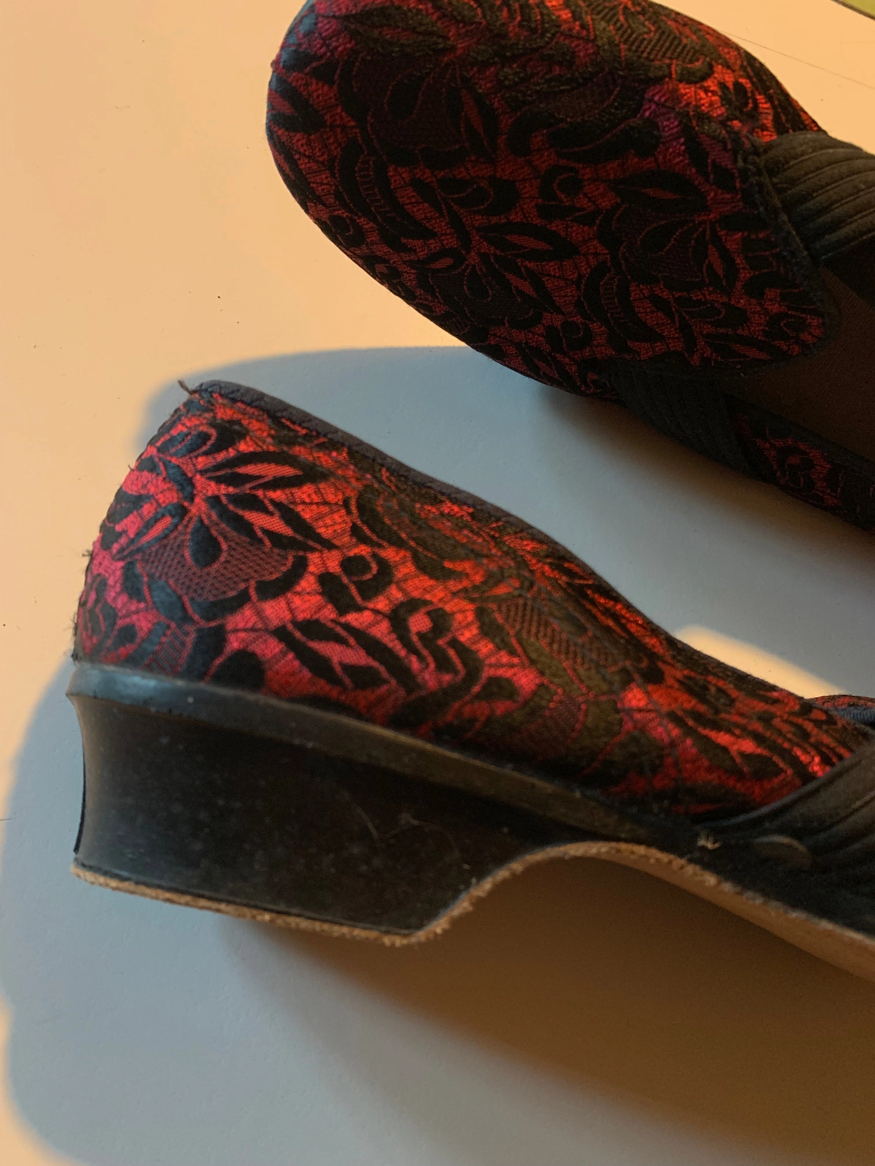 Black and Red Satin Brocade Bedroom Slippers circa 1950s US 10N Stitch Disney Slippers