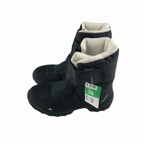 Spanish Boots Decathlon winter boots shoe size 5 black high tops with hook and loop strap