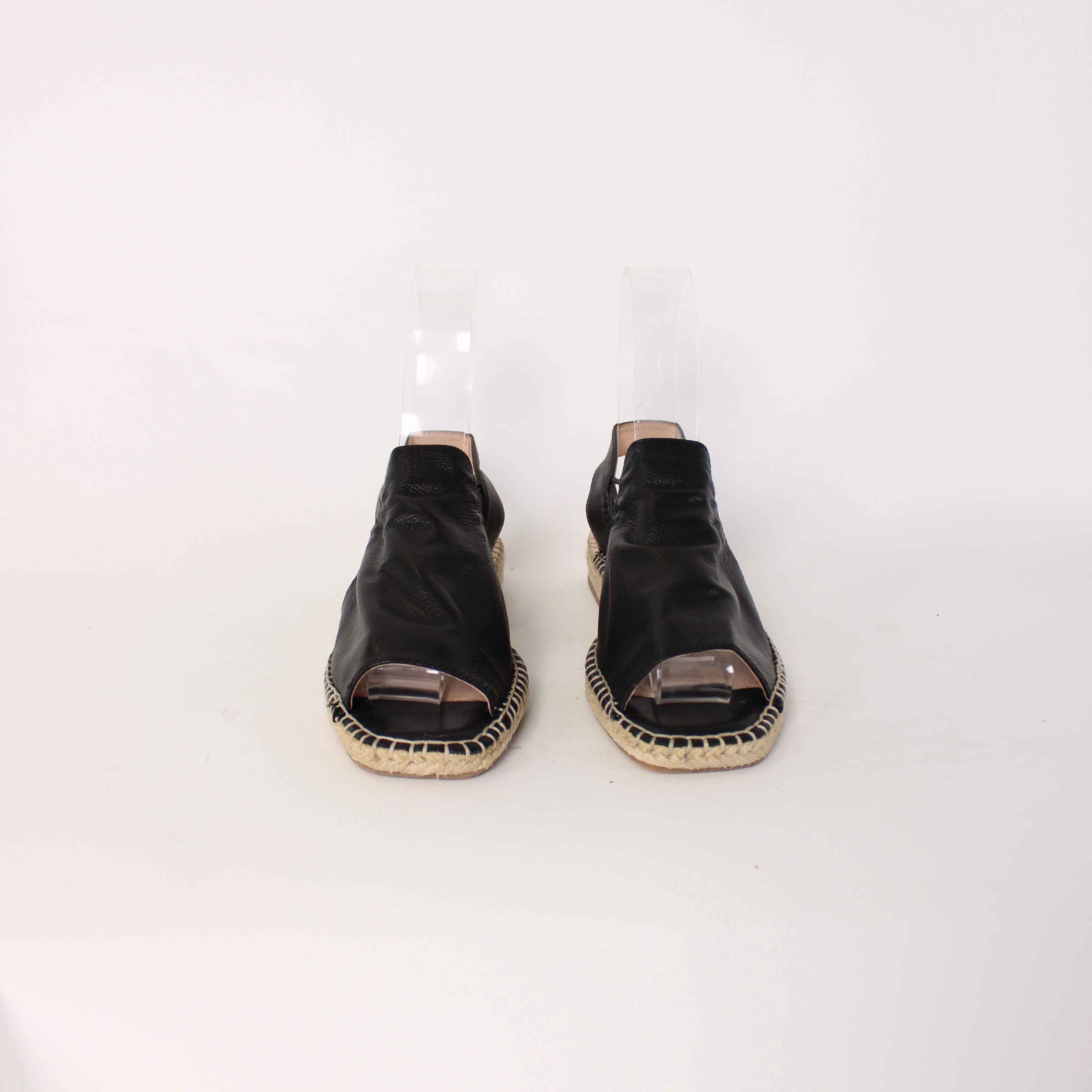 Diana Ferrari Black Espadrilles Sandals Closed Toe And Heel