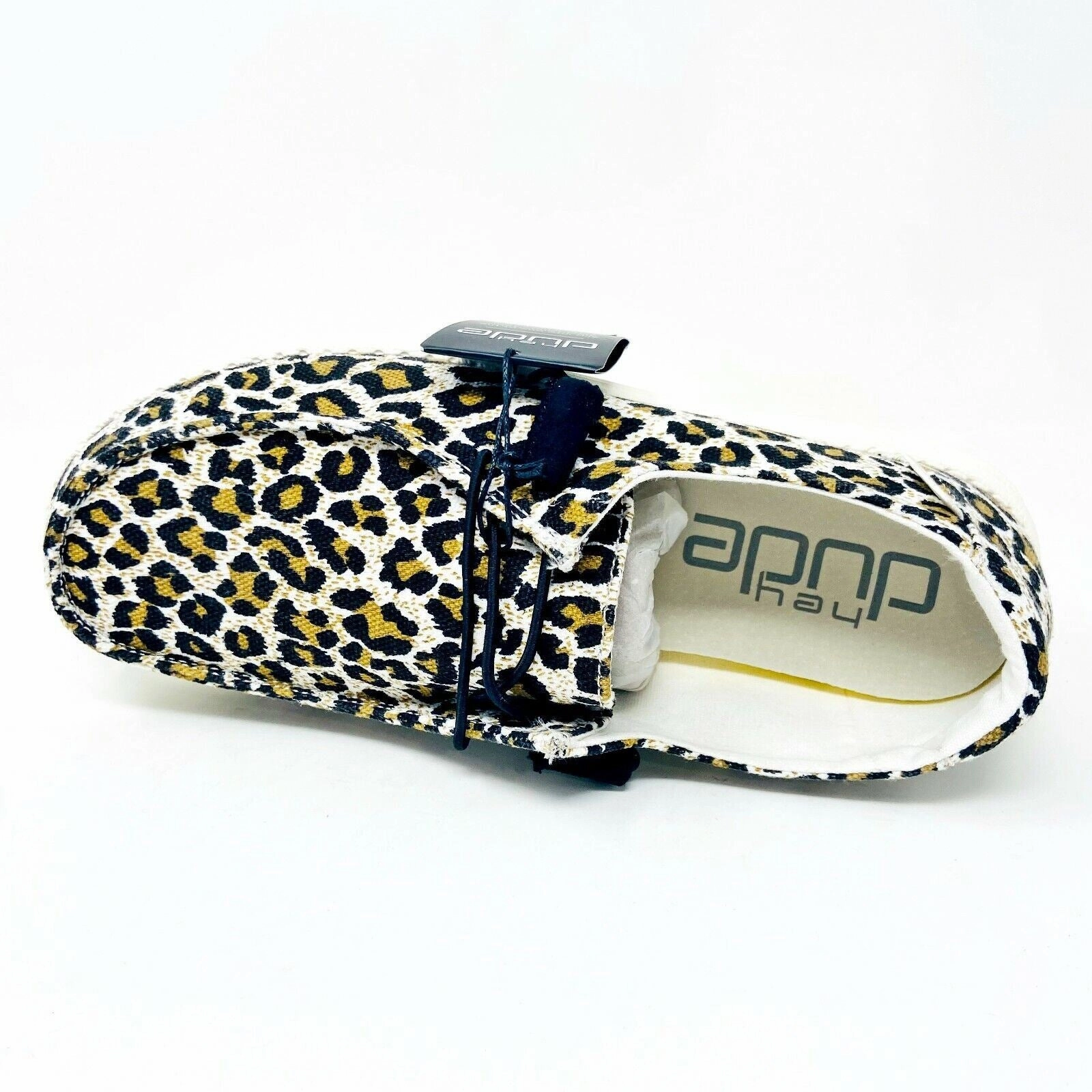 Hey Dude Womens Wendy Cheetah Size 5 Slip On Walking Casual Shoes To Wear With Dresses Walking
