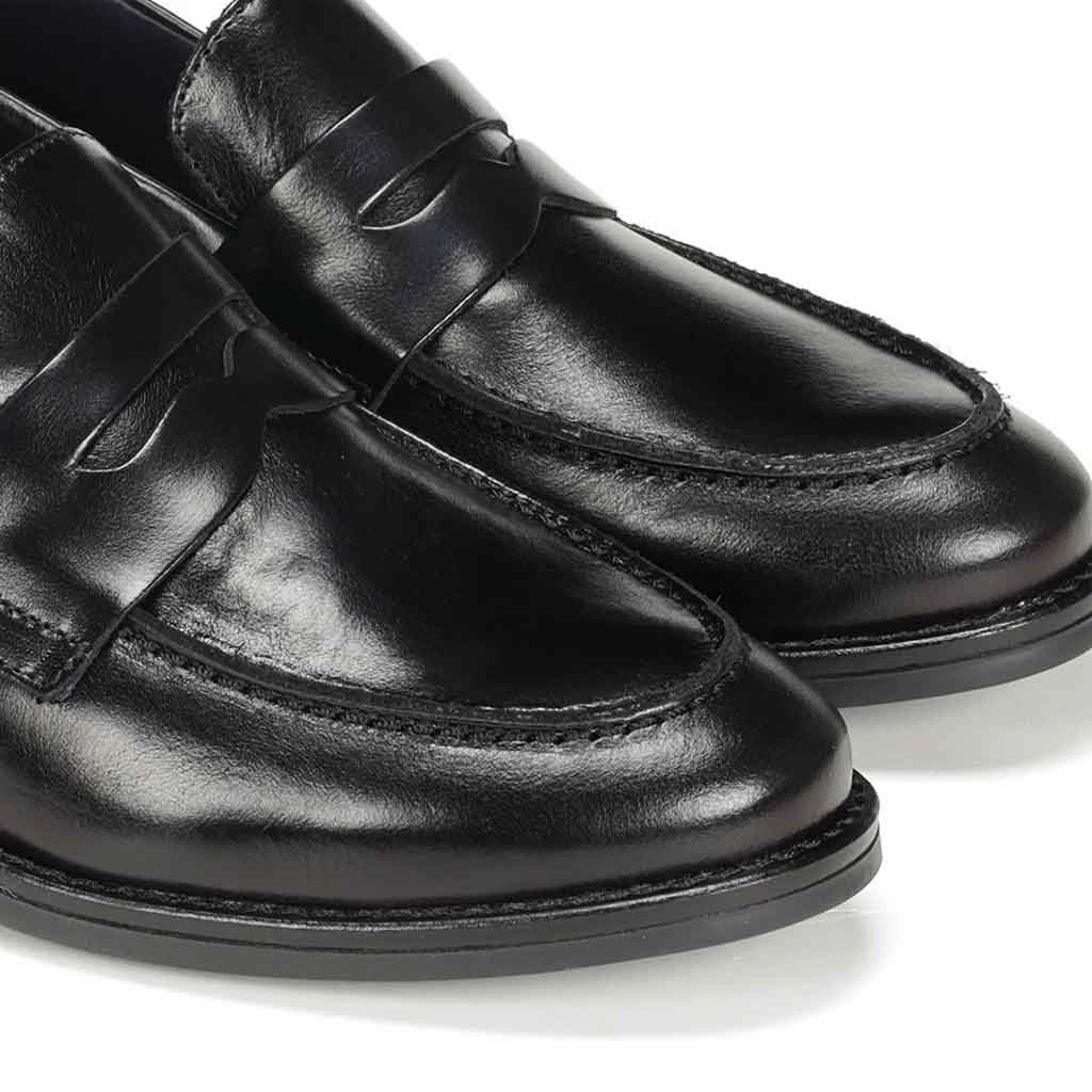 Ruffle Flat Shoes Dorking Harvard Loafer - Black