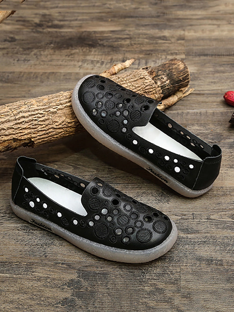 Casual Loafers Women Summer Casual Leather Embroidery Cutout Shoes CC049
