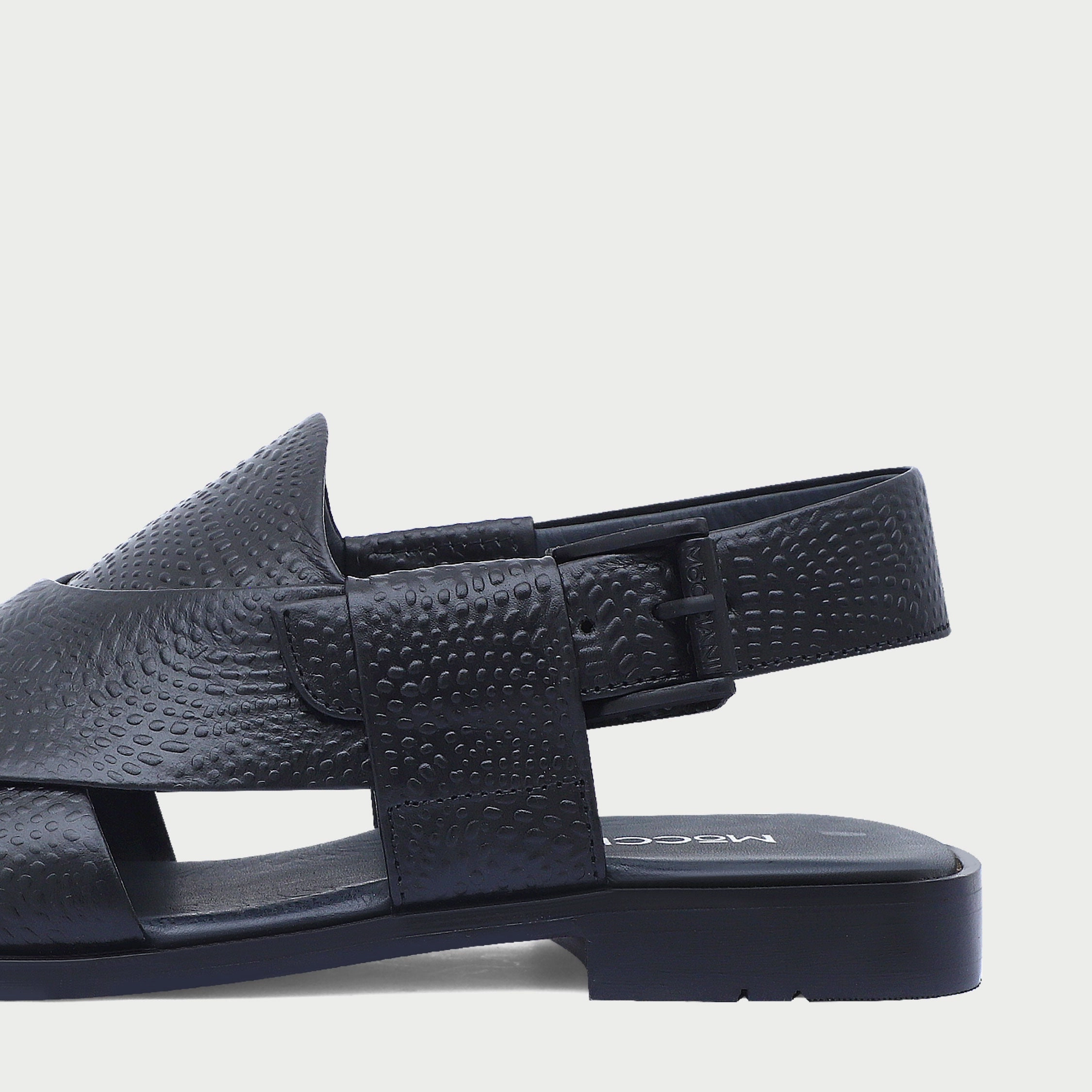 Sandals Reviews MM2084-BLACK