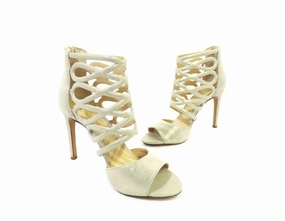 VINCE CAMUTO : VC KIRSI - GOLDN High Heels With Bows