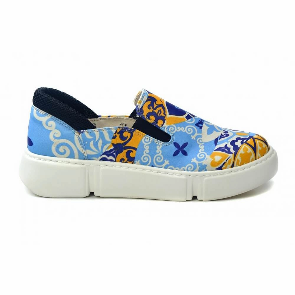 Sneaker Shoes GMV113 Dressed In High Heels