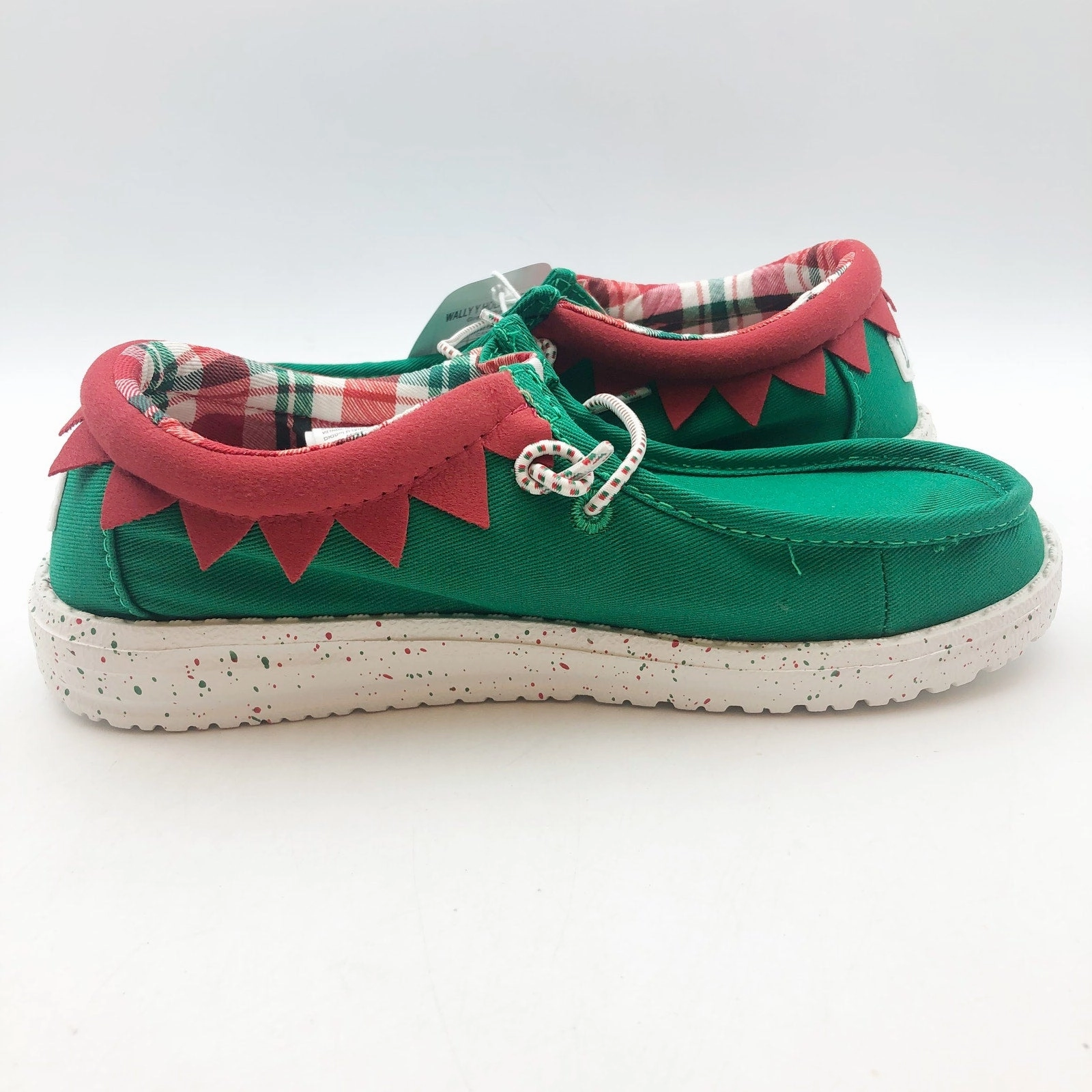 Hey Dude Boys Wally Holiday Elf Slip-On Casual Shoes Size 3 Green Red NWOB Best Walking Shoes For A Bad Back