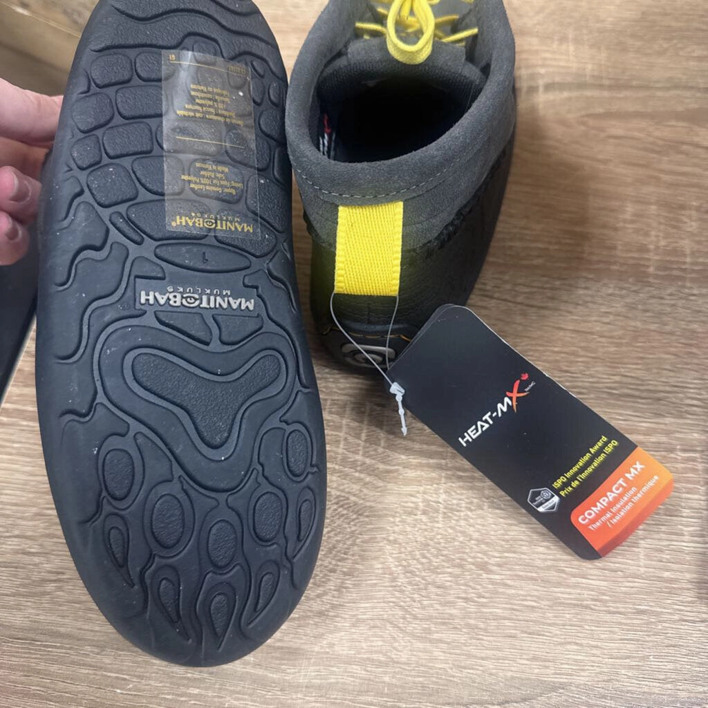 Manitobah Mukluks- Kids Skoden Ankle Boot- MSRP $95 : gray-children-1Y Cowboy Boots In Laredo Tx