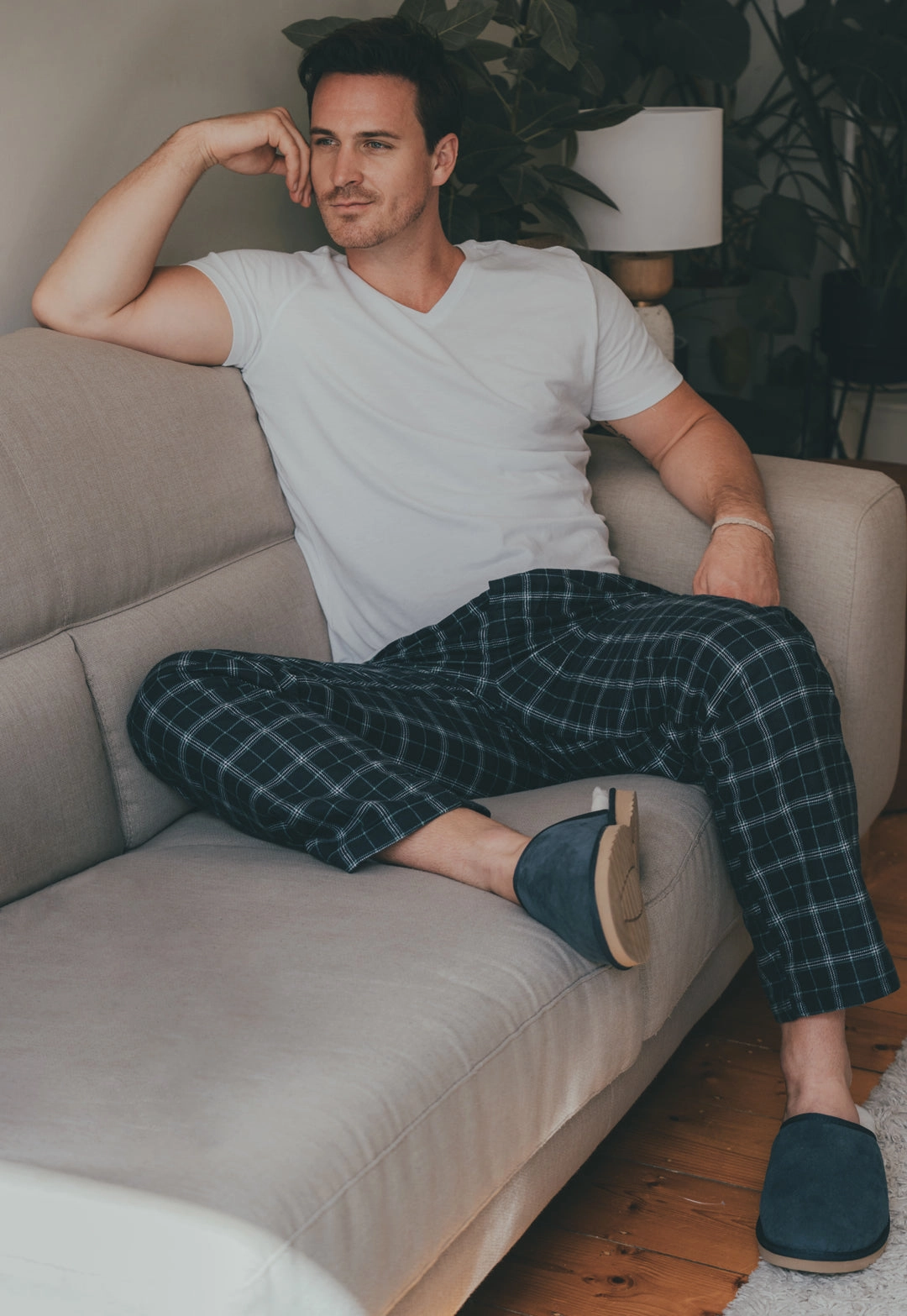 Lightweight Slippers For Summer Men's Classic Sheepskin Scuff Slippers  100% Australian Merino Wool with EVA Sole