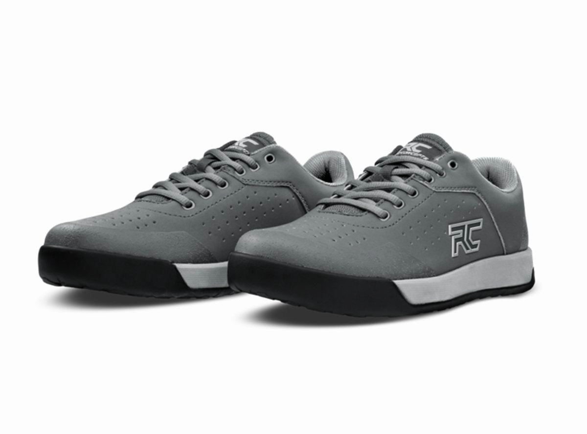 Best Mountain Bike Shoes For Flat Pedals Ride Concepts Hellion Flat Pedal MTB Shoe - Womens - Charcoal-Mid Gray