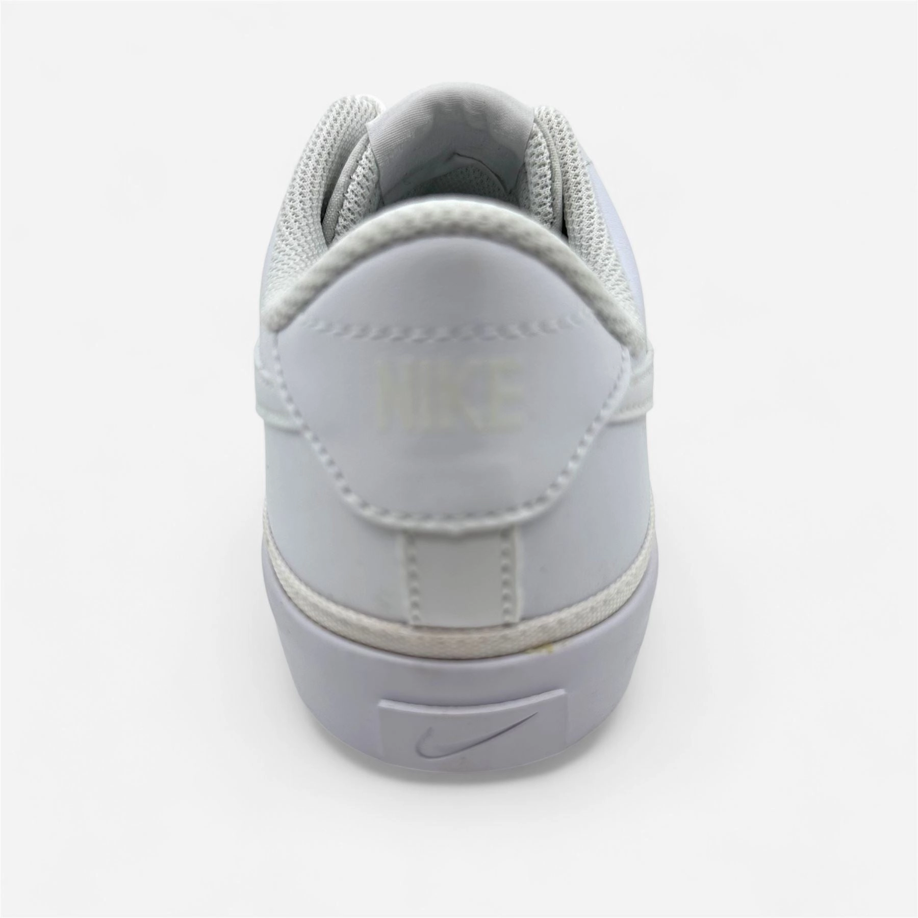 Nike Court Legacy GS Triple White Kids Size 6 Athletic Sneaker Best Winter Walking Shoe Best Walking