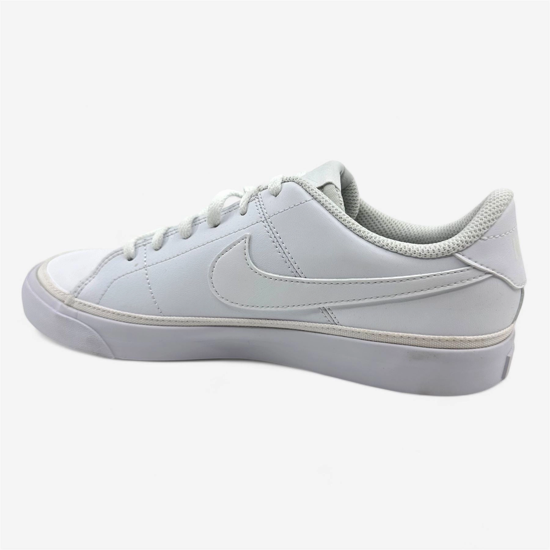 Best Walking Shoes 2025 Review Nike Court Legacy GS Triple White Kids Size 6 Athletic Sneaker