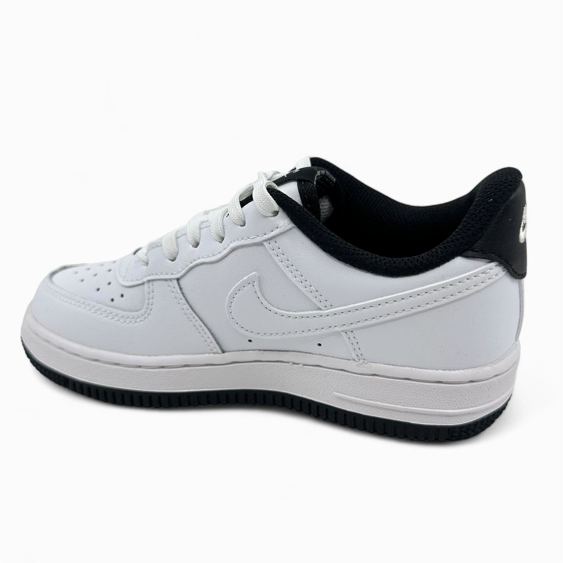 Nike Force 1 ESS White Black Kids Size 1 Athletic Sneaker Walking Shoes Sale