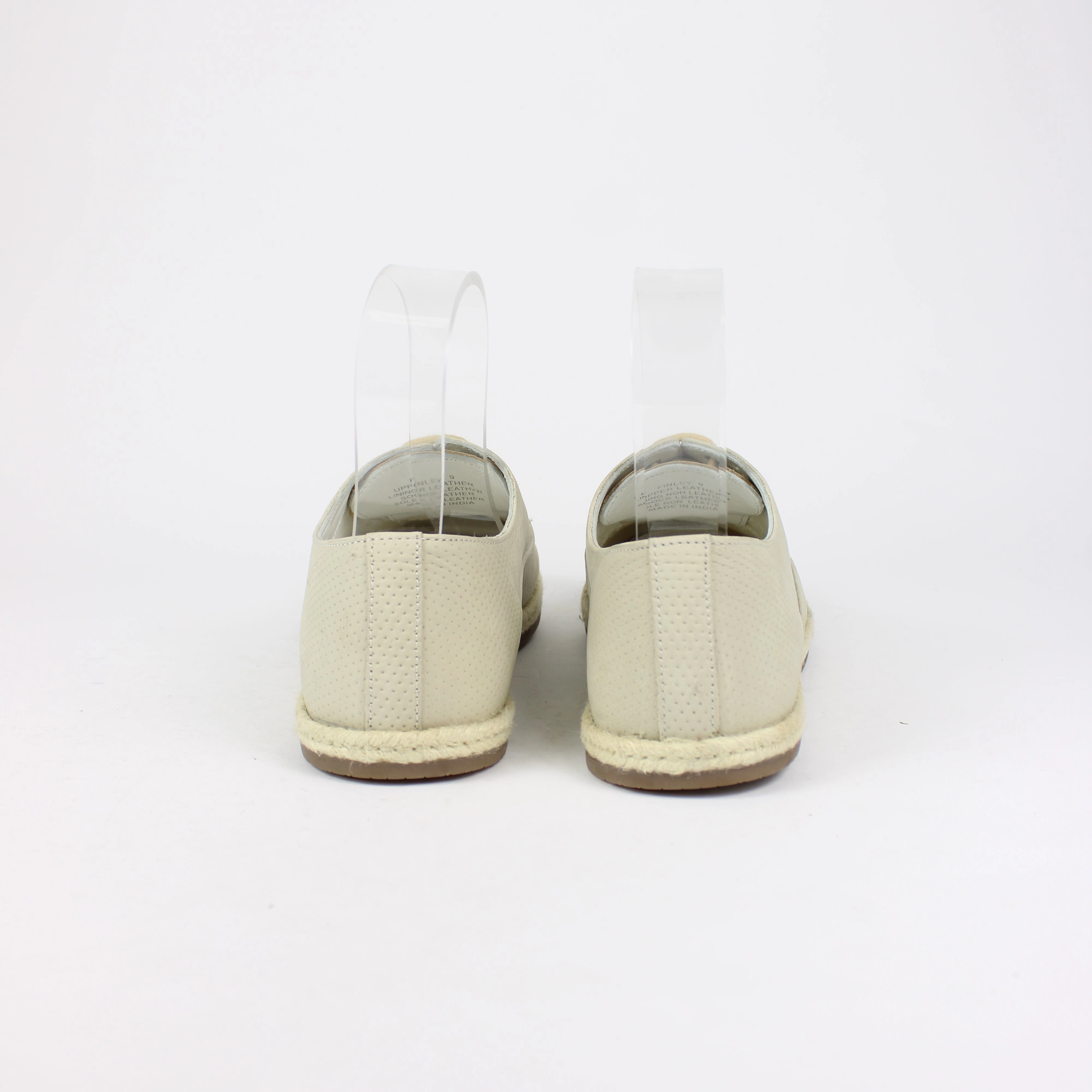 Blaq Beige Perforated Oxford Dress Shoes BNWT Under Armour Flat Shoes