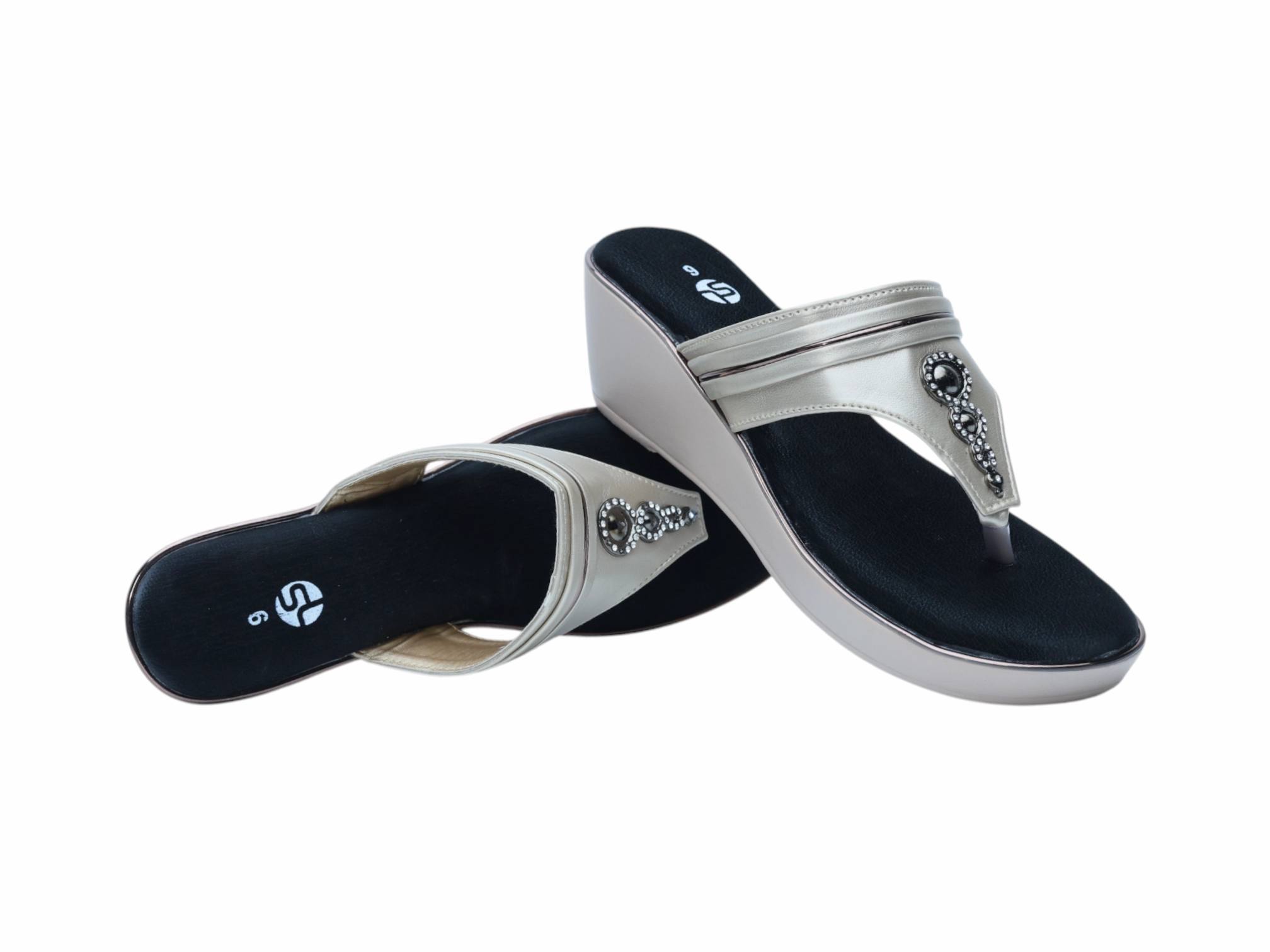 Ladies Comfort Chappal 33336 Five Ten Flat Pedal Shoes