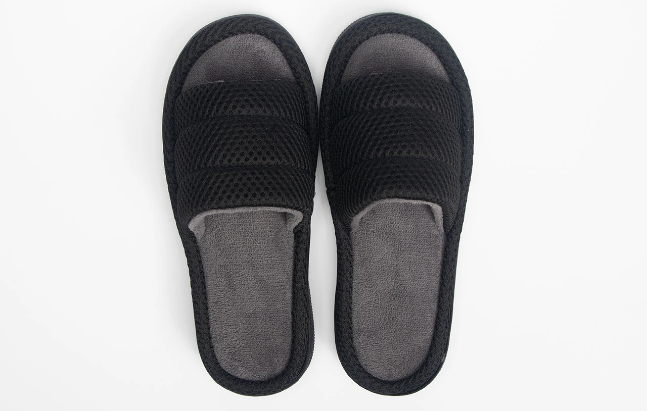 Pupeez Kid Boy's Lightweight Fashion Soft House Slipper Sheepskin Fluffy Slippers