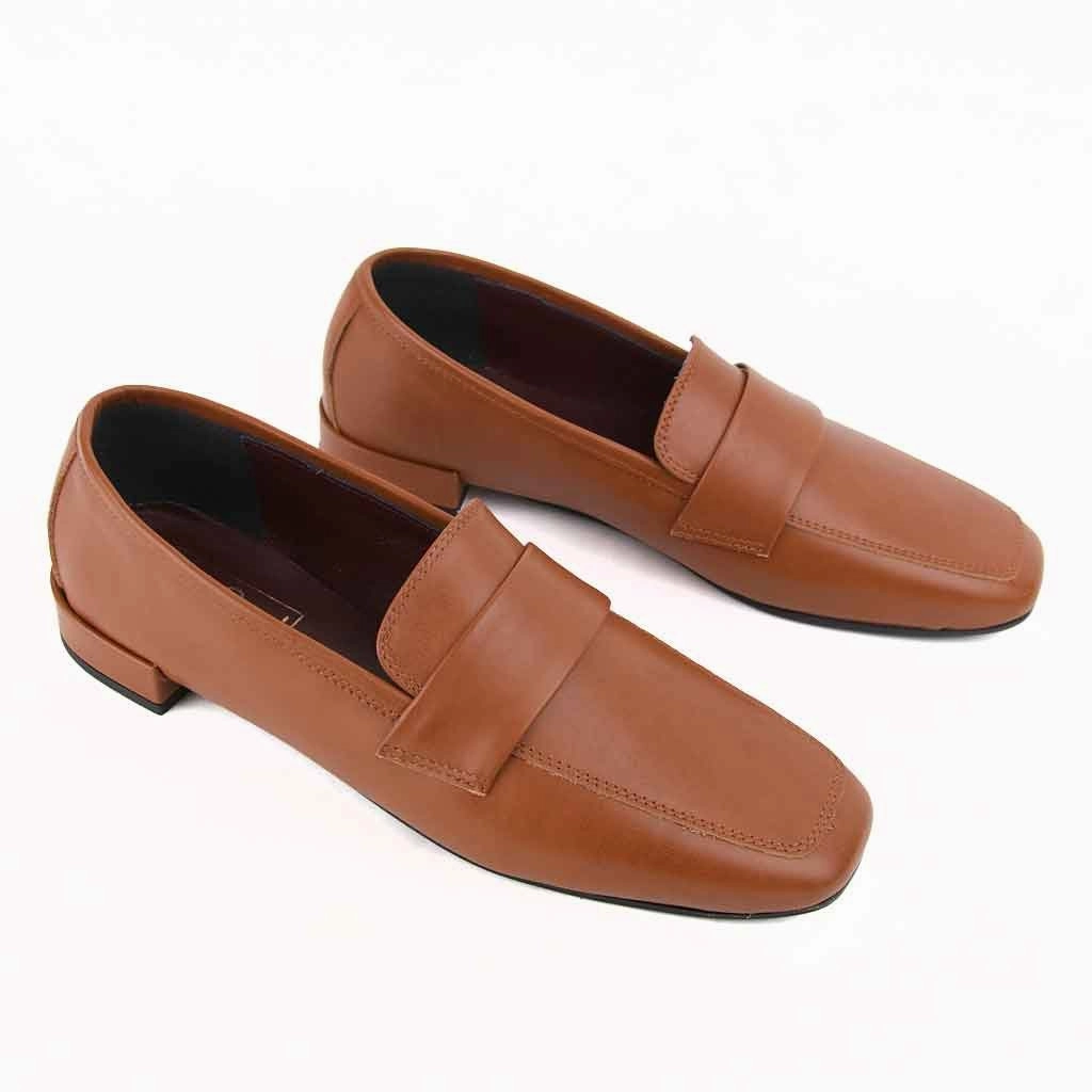 re-souL Uma Loafer - Brown Shoes That Turn From Heels To Flats
