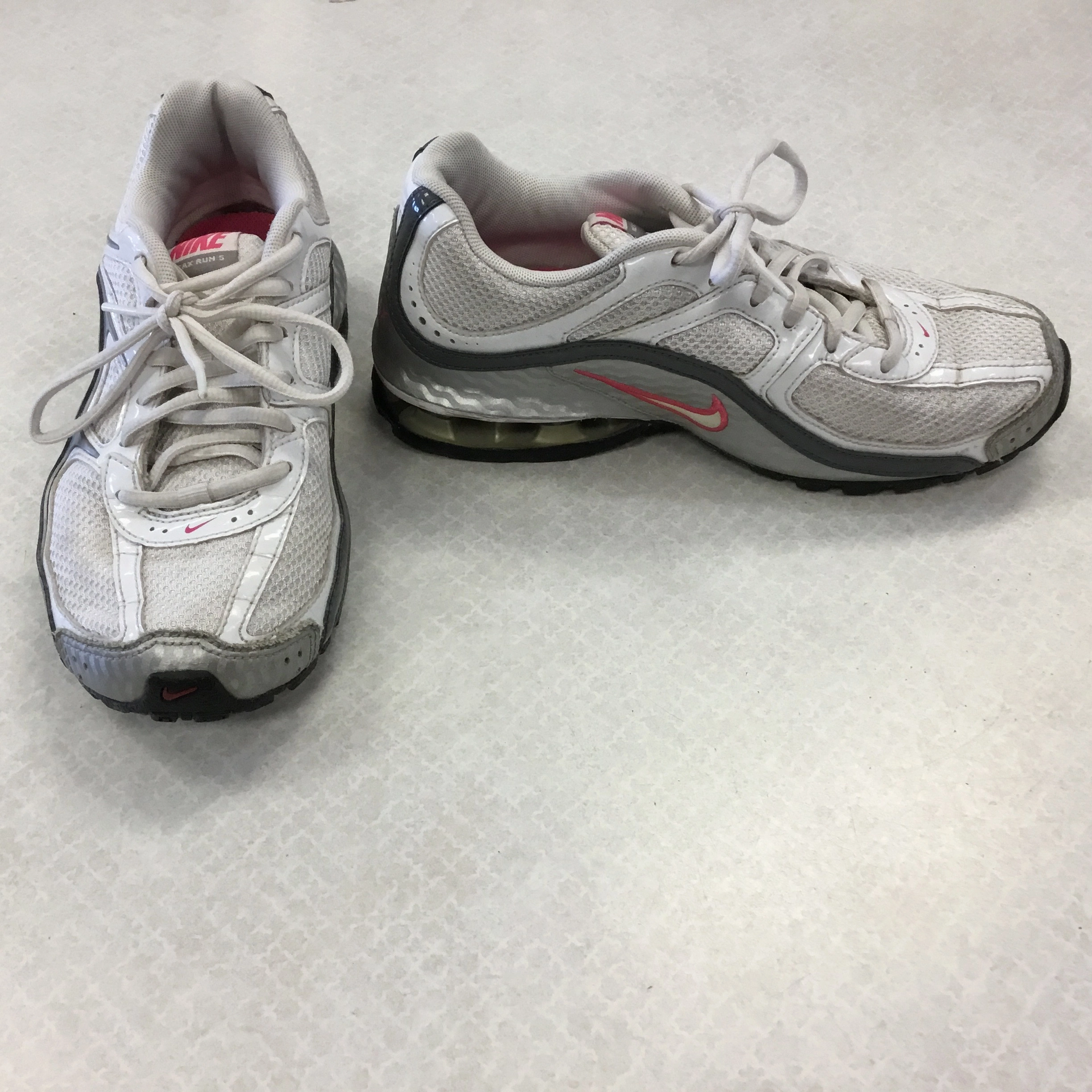 Shoes Athletic By Nike  Size: 6 Good Nike Shoes For Hiking