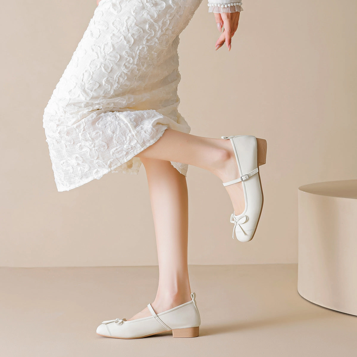 Chamaripa Casual Elevator Shoes Women's Minimalist Bowknot Low Block Mary Jane Shoes