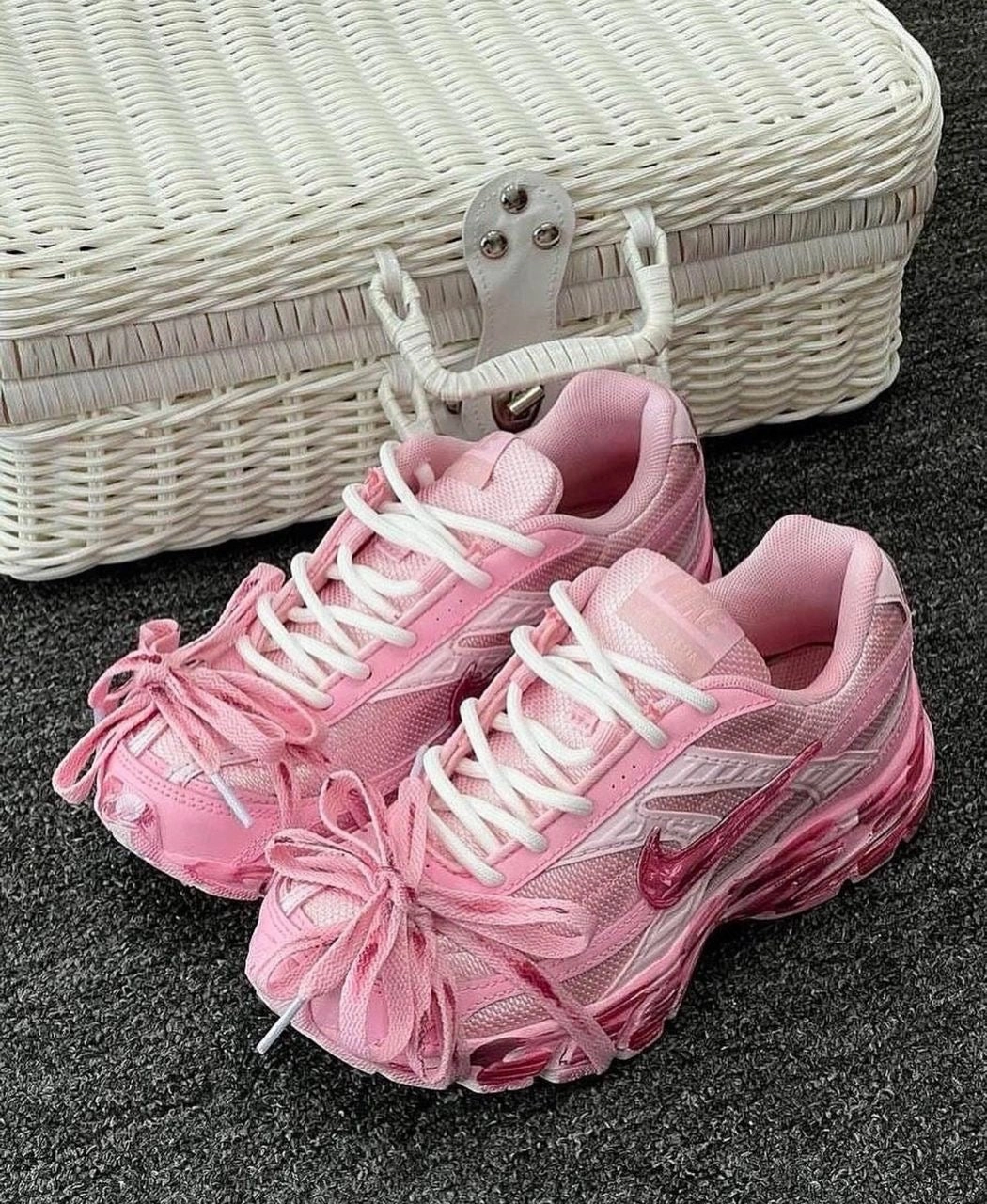 Nike Sfs Shoes Nike Zoom Vomero 5