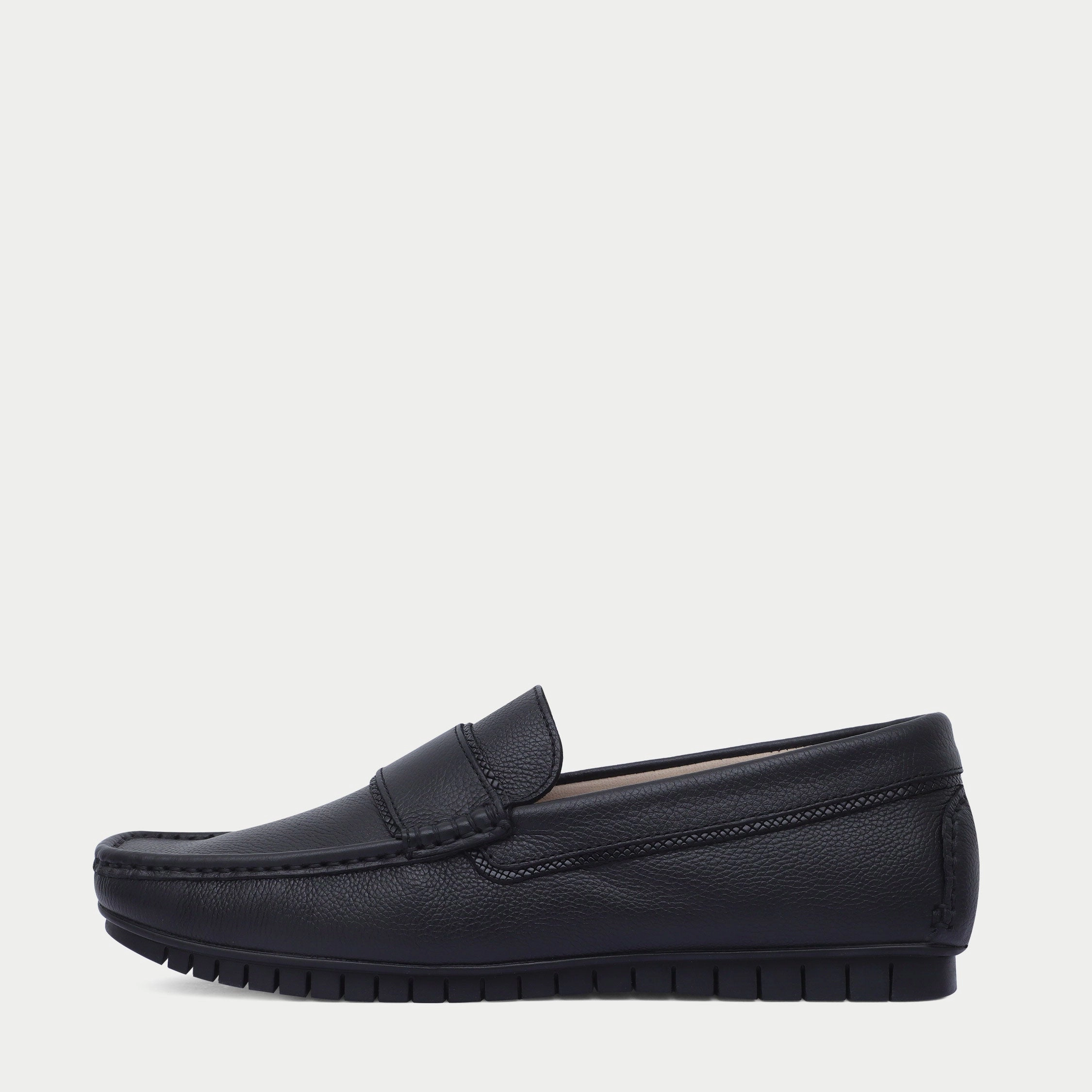 MM2080-BLACK On Cloud Shoes For Casual Wear