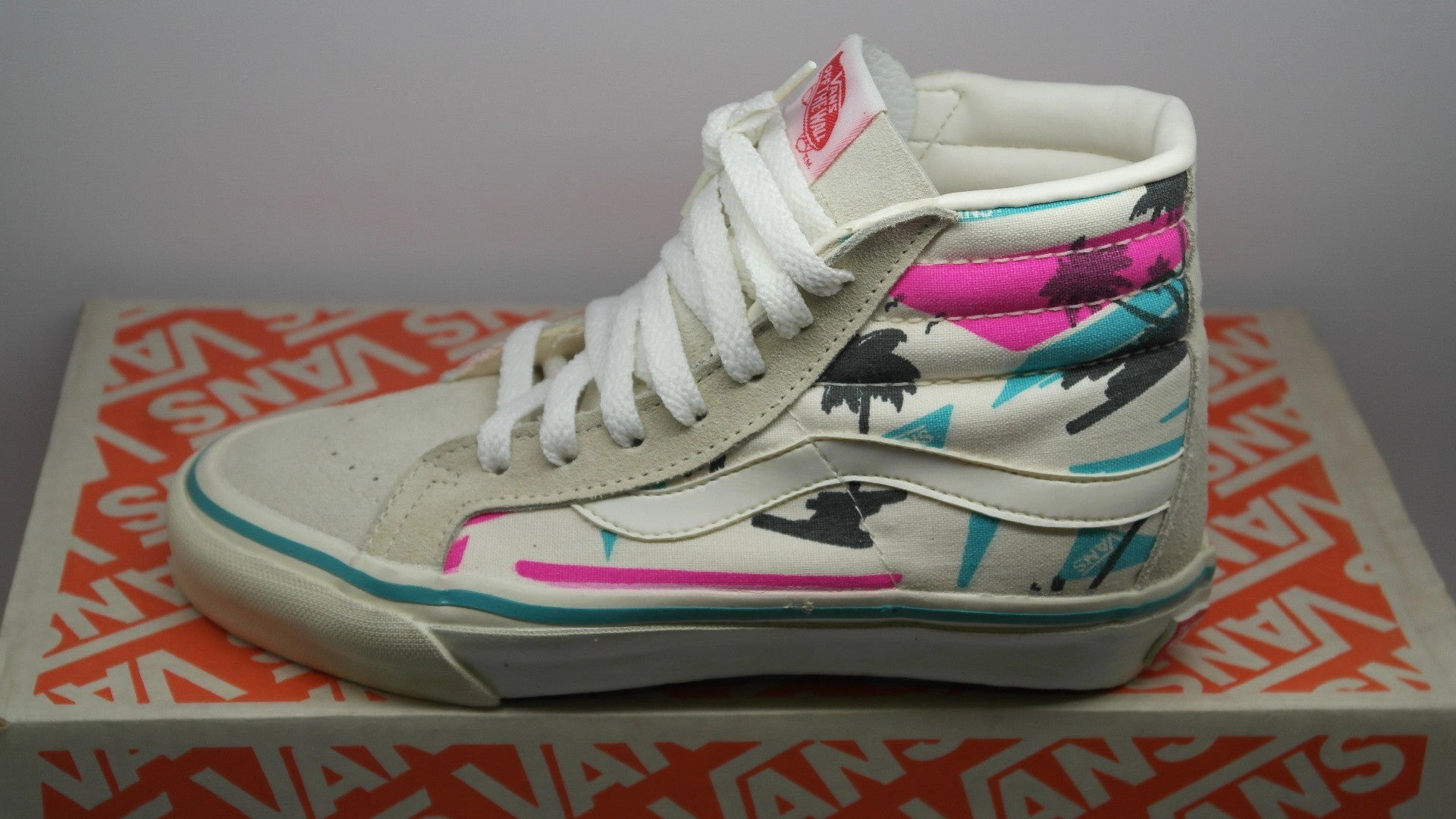 Skate Shoes Outlet Online vintage vans style #38 ~ US2.5, US4, US5