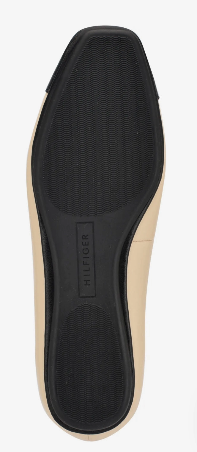 Tommy Hilfiger Women's Bekim Flat Boxing Shoes Flat Feet