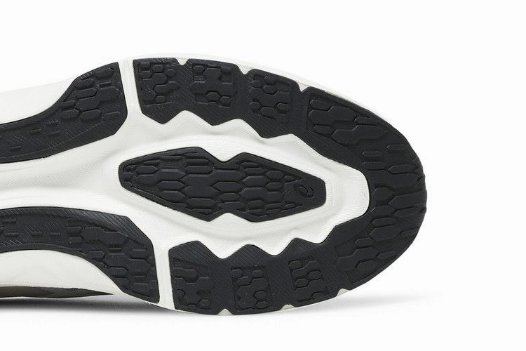 ASICS Novablast Smoke Grey Asics Marathon Shoe