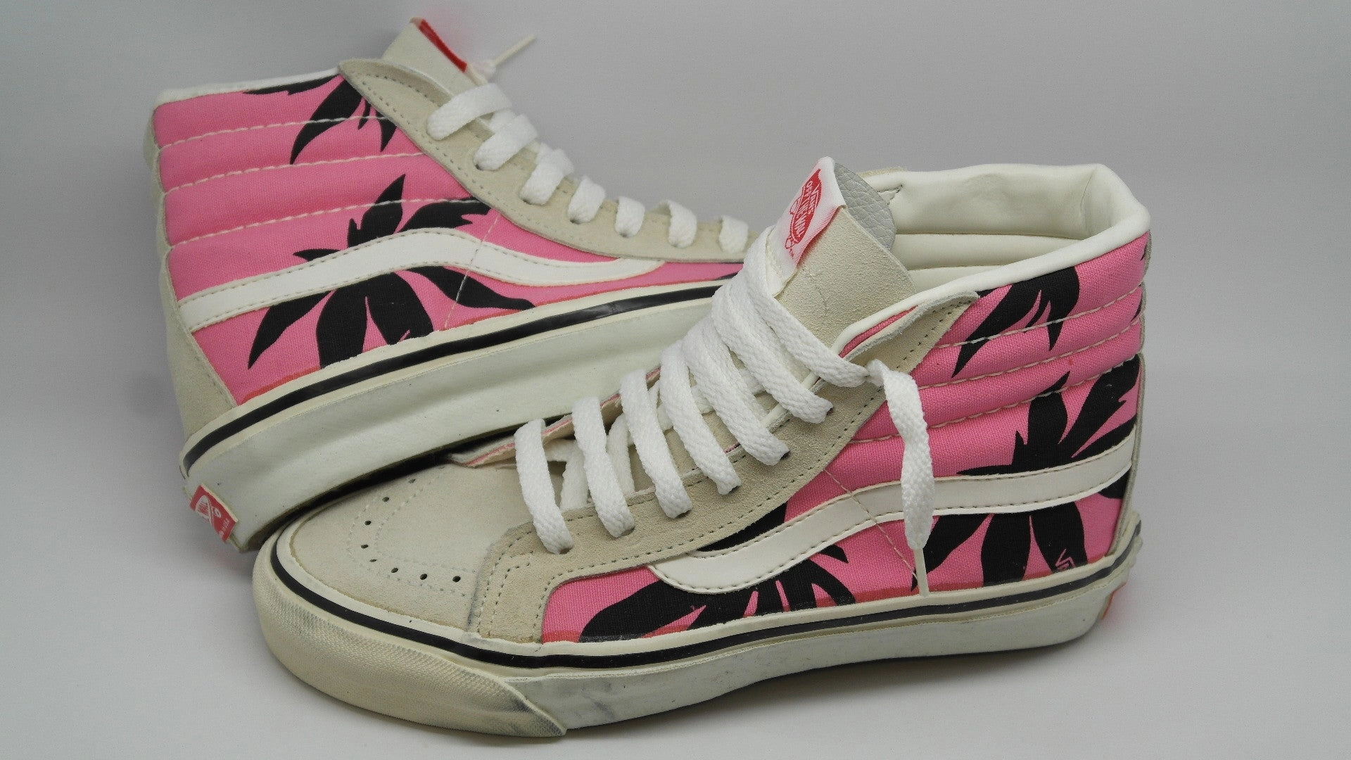 vintage van's style #38 ~ US2.5, US3, US4, US5.5 Shoes With Skates At The Bottom